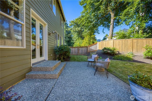 6432 166th Place SE, Bellevue, WA 98006