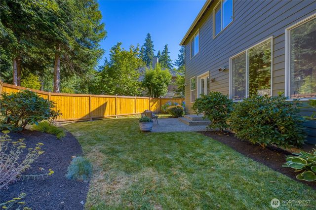 6432 166th Place SE, Bellevue, WA 98006