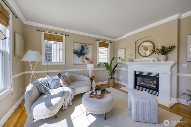 6432 166th Place SE, Bellevue, WA 98006