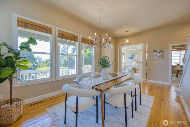 6432 166th Place SE, Bellevue, WA 98006