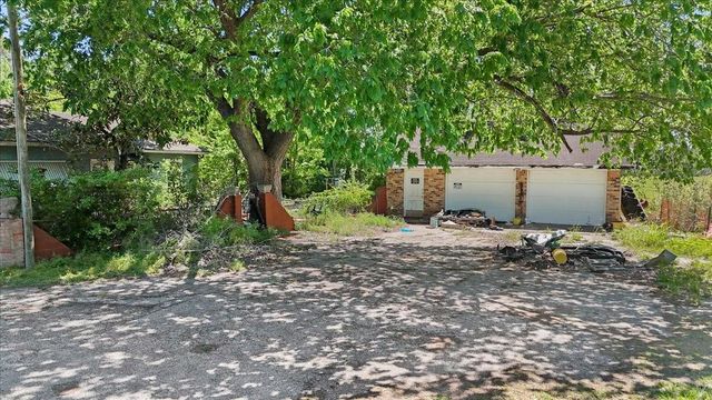 118 Staffordshire Road, Stafford, TX 77477