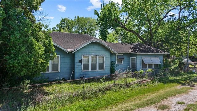 118 Staffordshire Road, Stafford, TX 77477