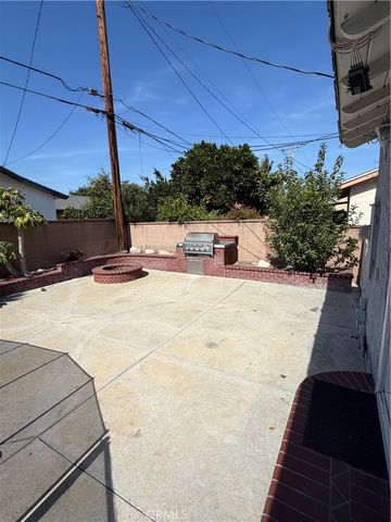7071 Santa Paula, Buena Park, CA 90620