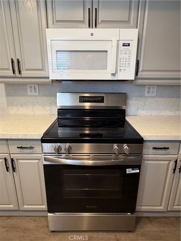 7071 Santa Paula, Buena Park, CA 90620