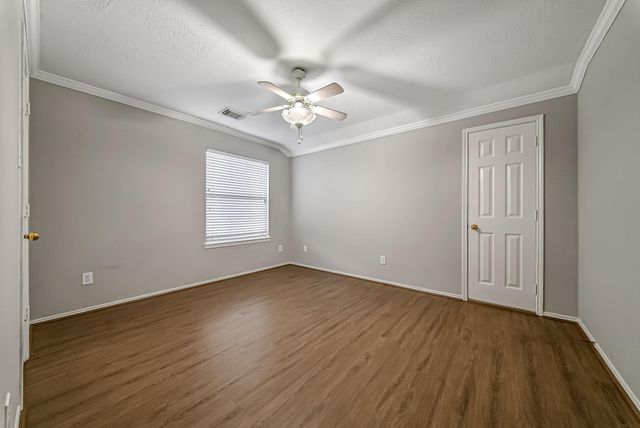 7435 Superior Drive, Baytown, TX 77521