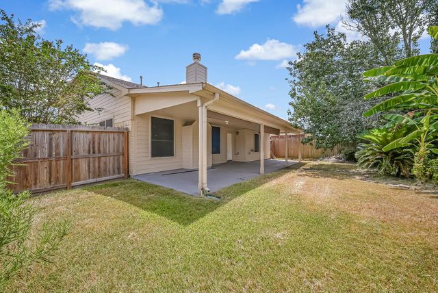 7435 Superior Drive, Baytown, TX 77521