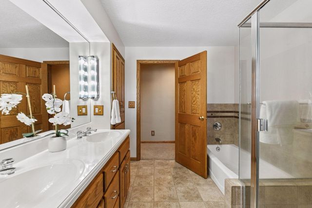 4005 County Road 44, Mound, MN 55364