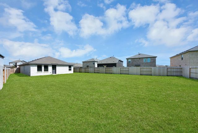 10411 Birds Nest Drive, Beasley, TX 77417