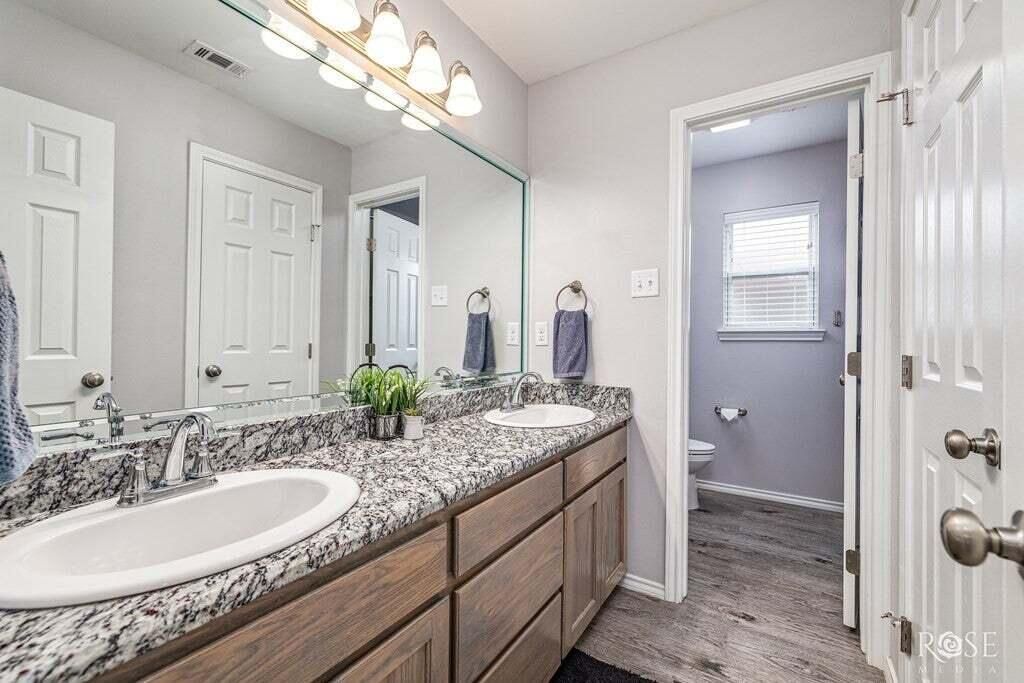 Image 16 of property listing at 5033 Scarlet Oak Lane, San Angelo, TX 76904