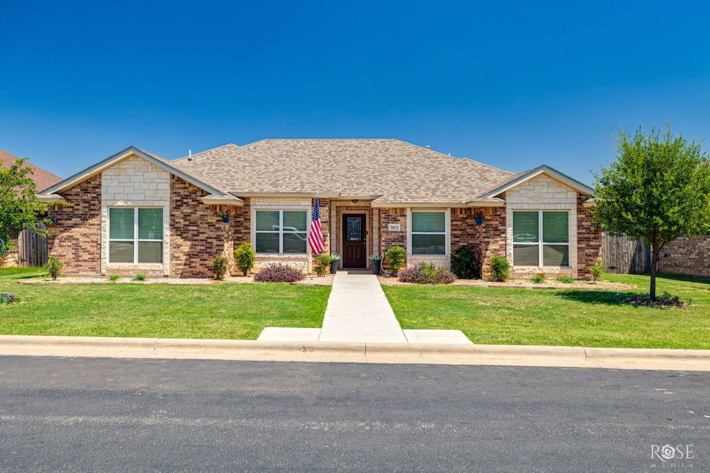 Image 24 of property listing at 5033 Scarlet Oak Lane, San Angelo, TX 76904