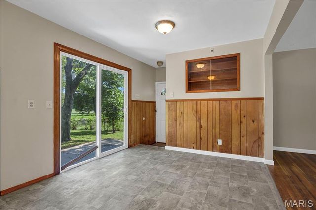 1016 Forestwood Drive, Ferguson, MO 63135