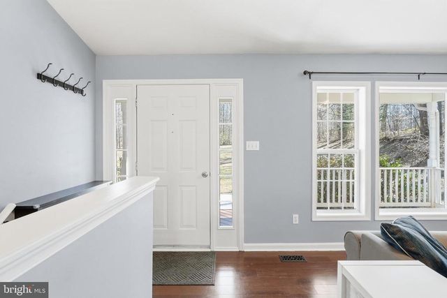 6052 BILAL CT, Jeffersonton, VA 22724