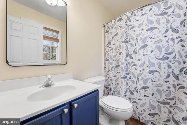 6052 BILAL CT, Jeffersonton, VA 22724