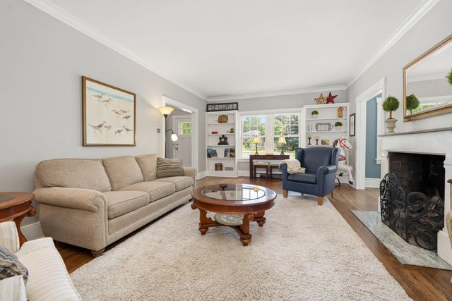 1532 Henderson Drive, Kalamazoo City, MI 49006