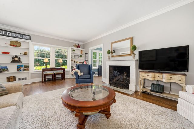 1532 Henderson Drive, Kalamazoo City, MI 49006