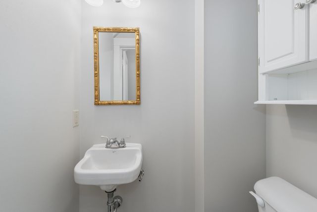1532 Henderson Drive, Kalamazoo City, MI 49006