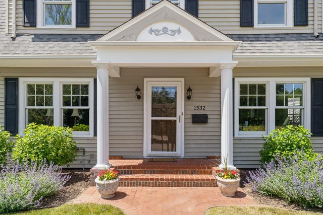 1532 Henderson Drive, Kalamazoo City, MI 49006