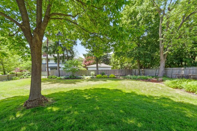 1532 Henderson Drive, Kalamazoo City, MI 49006