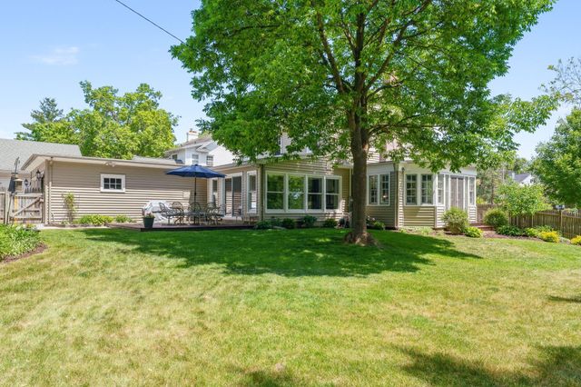 1532 Henderson Drive, Kalamazoo City, MI 49006