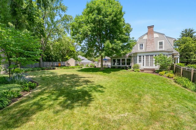 1532 Henderson Drive, Kalamazoo City, MI 49006