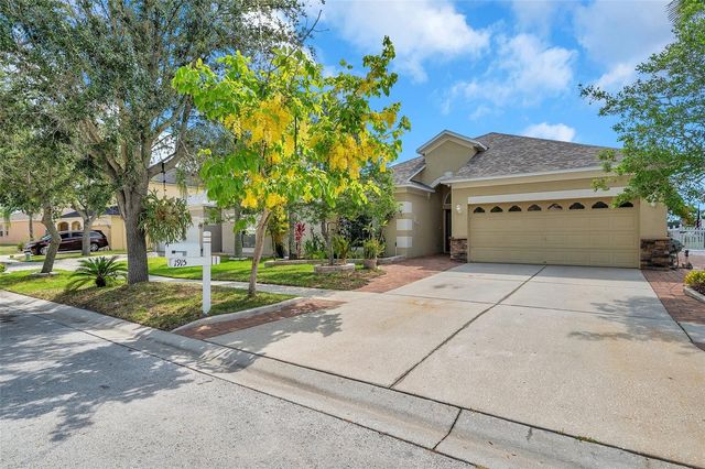 1915 FRUITRIDGE STREET, Brandon, FL 33510