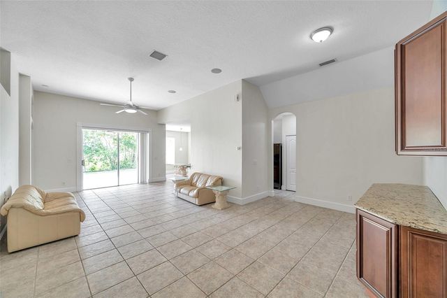 1915 FRUITRIDGE STREET, Brandon, FL 33510