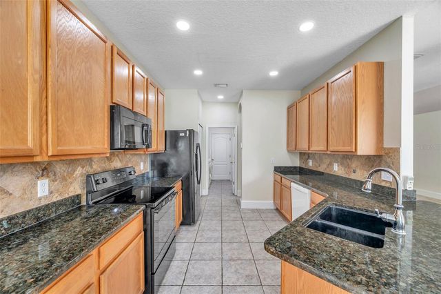 1915 FRUITRIDGE STREET, Brandon, FL 33510