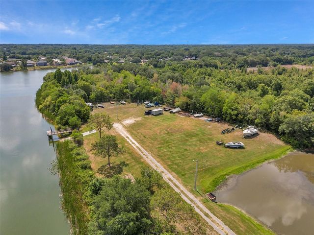 1915 FRUITRIDGE STREET, Brandon, FL 33510