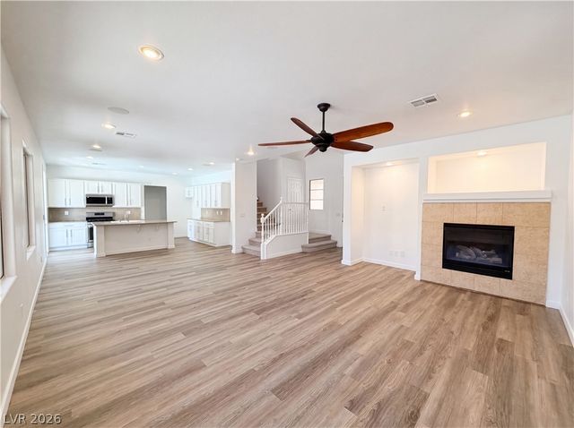 1812 John Bevy Court, North Las Vegas, NV 89086