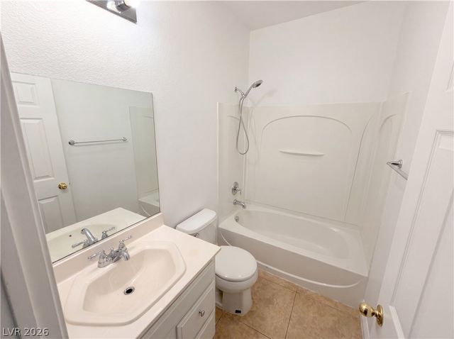 1812 John Bevy Court, North Las Vegas, NV 89086