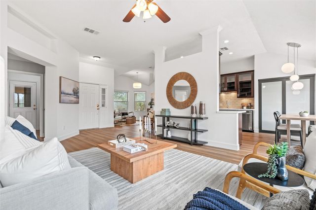 2909 Six Gun TRL, Austin, TX 78748