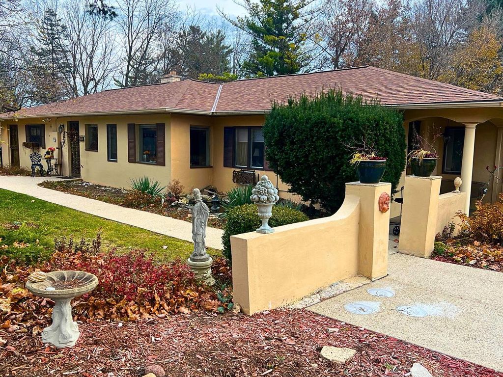 119 S Stuart ROAD, Mount Pleasant, WI 53406