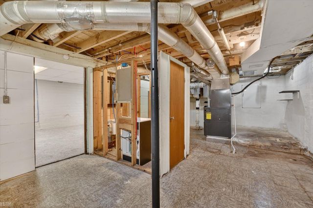 138 Trier Street, Saginaw, MI 48602