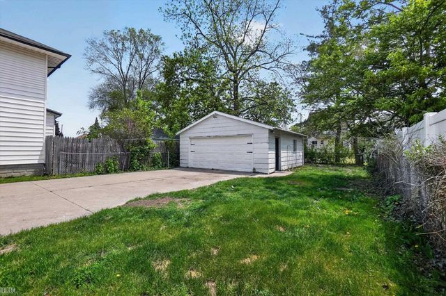 138 Trier Street, Saginaw, MI 48602