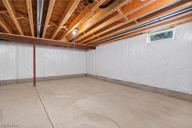 5052 Forestland Court, Brunswick, OH 44212