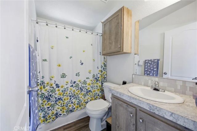 105 E Balboa 148, Tustin, CA 92780