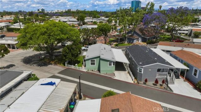 105 E Balboa 148, Tustin, CA 92780