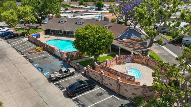 105 E Balboa 148, Tustin, CA 92780