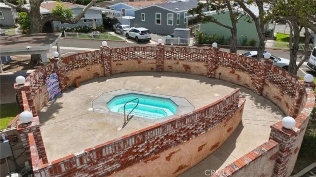105 E Balboa 148, Tustin, CA 92780