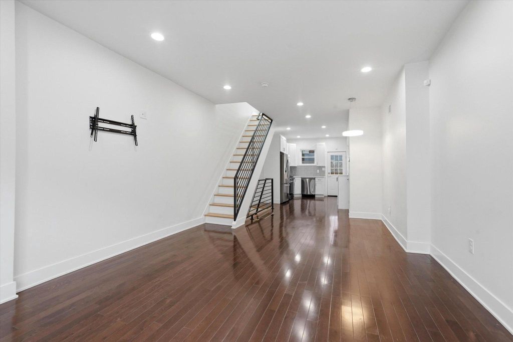 1823 S RINGGOLD, Philadelphia, PA 19145