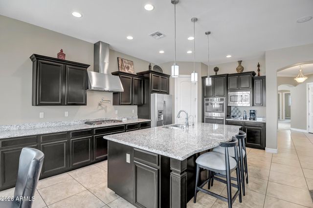10089 W Jasmine Trail, Peoria, AZ 85383