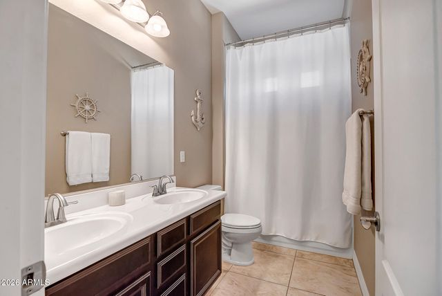 10089 W Jasmine Trail, Peoria, AZ 85383