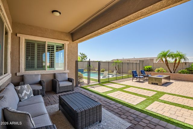 10089 W Jasmine Trail, Peoria, AZ 85383