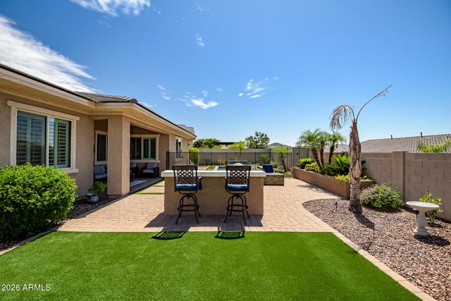 10089 W Jasmine Trail, Peoria, AZ 85383