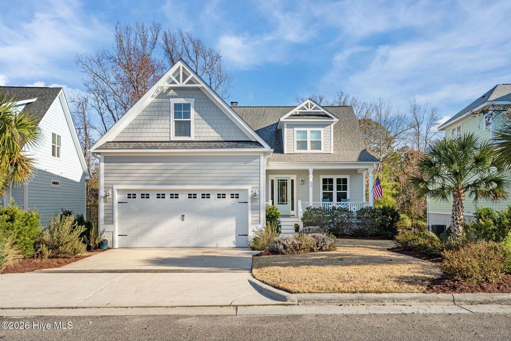 824 Cupola Drive, Wilmington, NC 28409