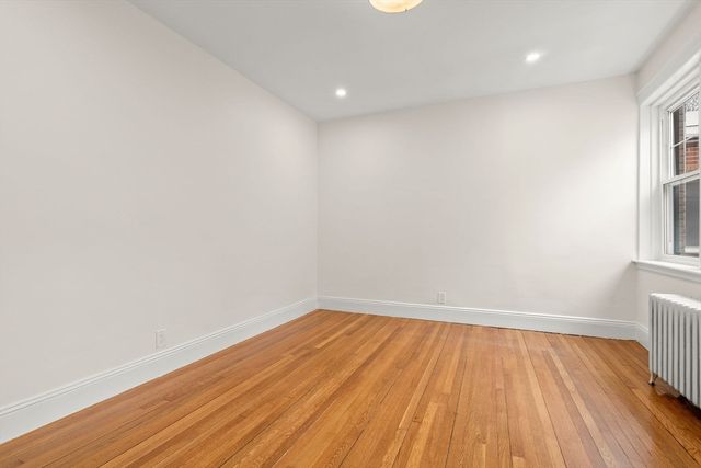 37 Englewood Ave 3, Brookline, MA 02445