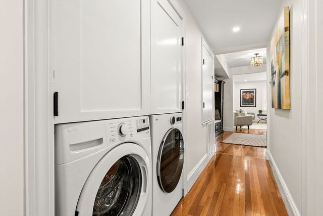 37 Englewood Ave 3, Brookline, MA 02445