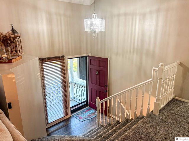 2329 Hogantown Drive, Bellevue, NE 68123