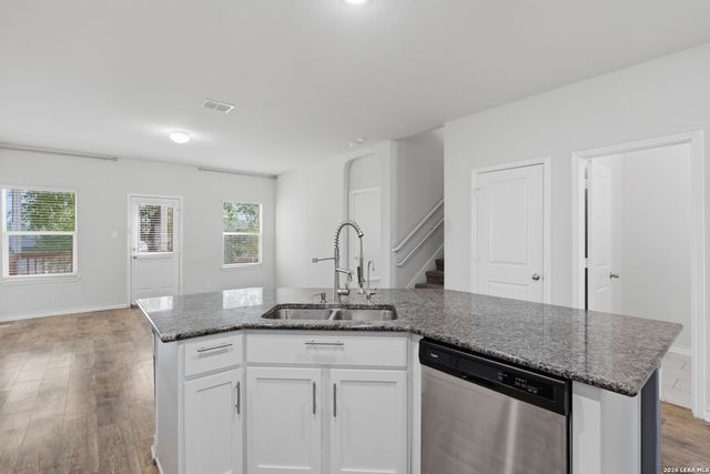 12159 Old Onyx, San Antonio, TX 78245