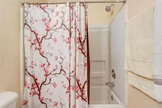 4602 WINDING RIVER WAY, Land O Lakes, FL 34639